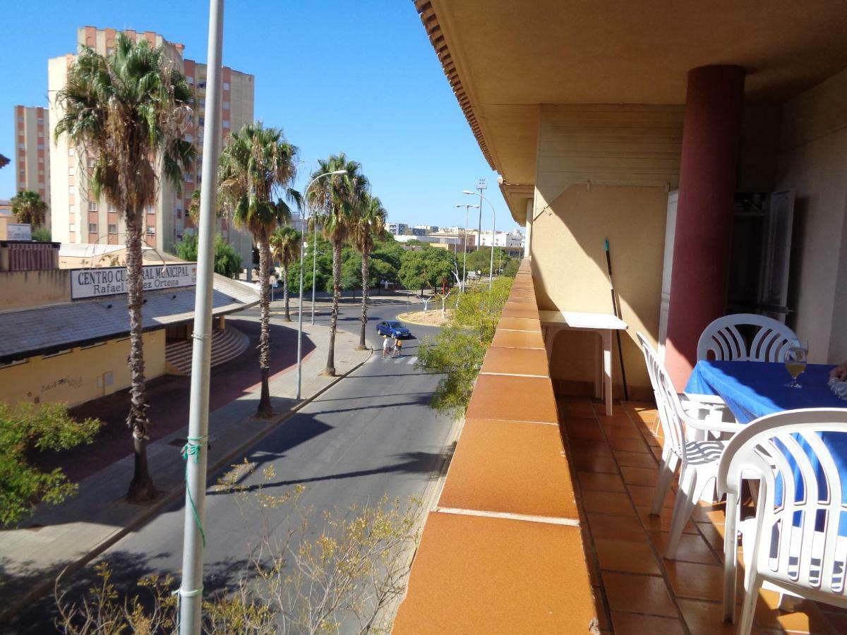 Apartamento Calle Fundadores Isla Cristina Exterior photo
